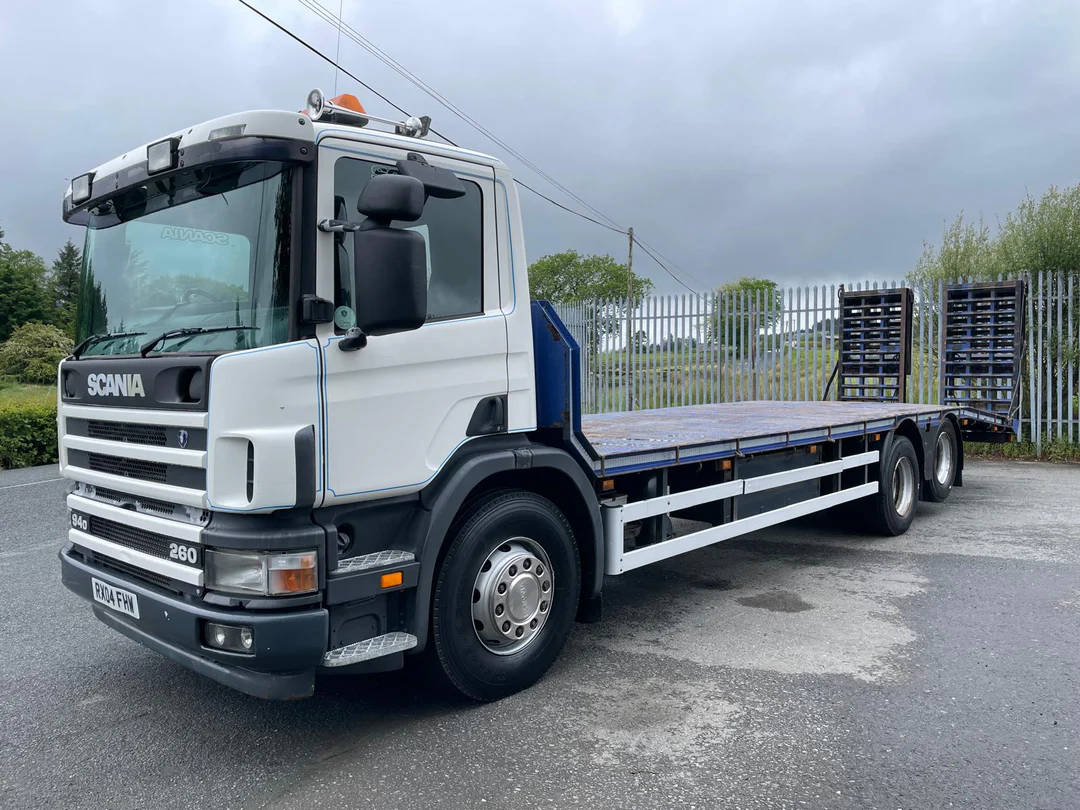 2004 Scania 94D 260 6x2 Beavertail Flatbed