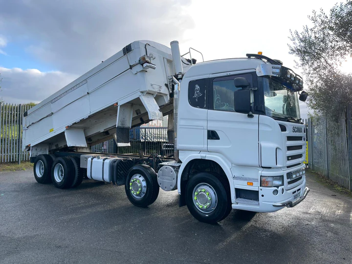 2009 Scania G420 8X4 Tipper